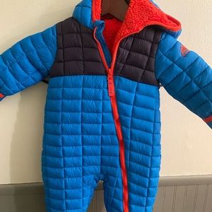 Kids snow suit